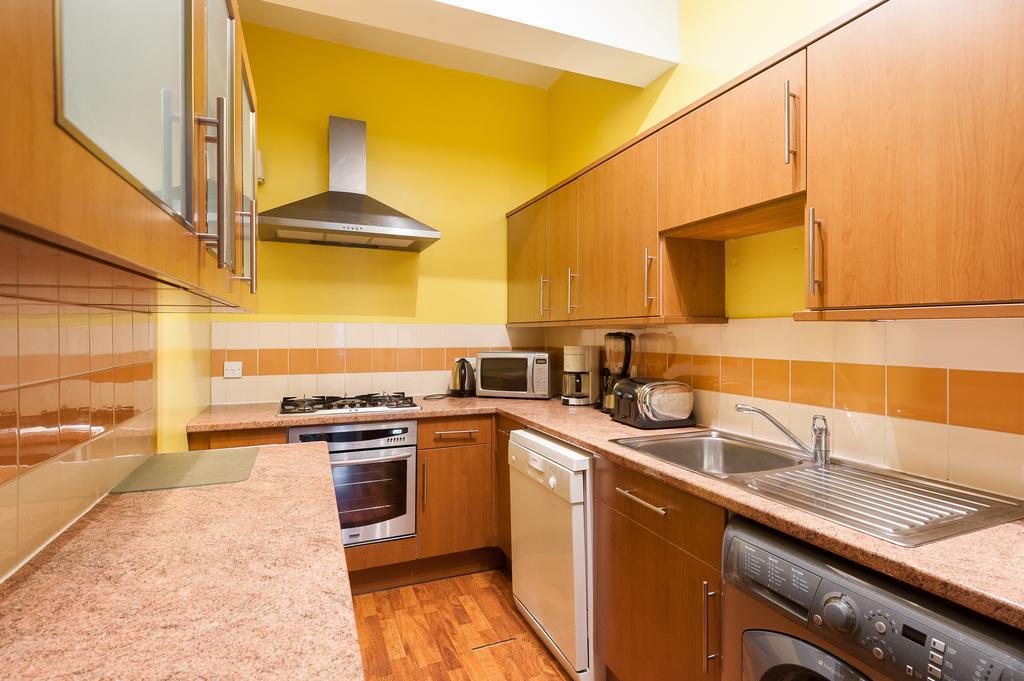 Pitt Street Apartment Beautiful Spacious Apartment Free Parking And Free Sanitizer Edinburgh Zimmer foto
